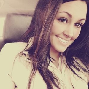 Meet your Posher, Steph